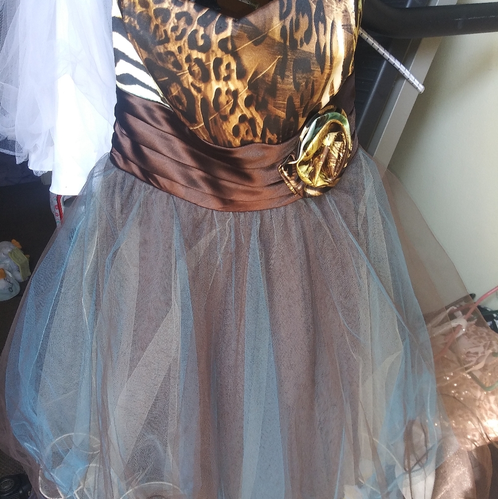 Junior size 7 dress